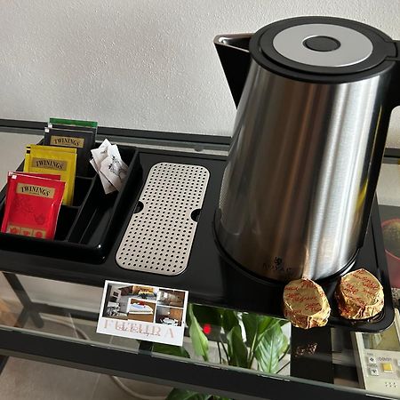 Futura Bed & Breakfast Bologna Bagian luar foto